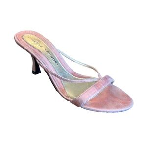 CHINESE LAUNDRY | Distressed Leather Metallic Pink Kitten Heel Sandals